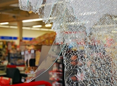 La tolérance zéro contre les émeutiers est possible