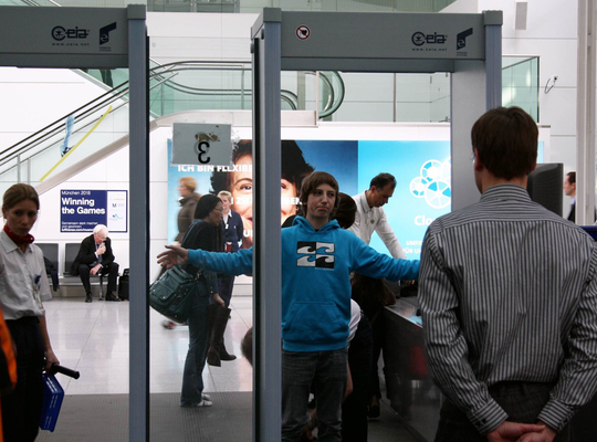 Le ministre Jambon veut mettre en œuvre un propre contrôle des passagers : « N’attendons pas l’Europe » Le ministre Jambon veut mettre en œuvre un propre contrôle des passagers : « N’attendons pas l’Europe »